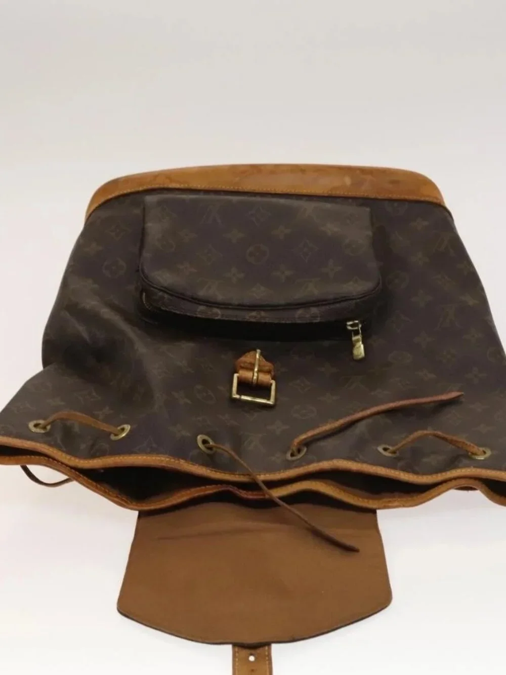 LOUIS VUITTON Monogram Montsouris GM Backpack M51135 LV Auth 120796 - Picture 10 of 16